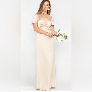 Show me your mumu, Rome Twist Gown champagne luxe satin brand new size XXS